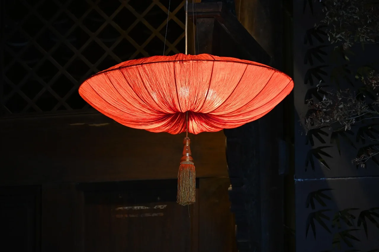 lamp, light, decoration, display, art. 4 points on home archive lighting that matter