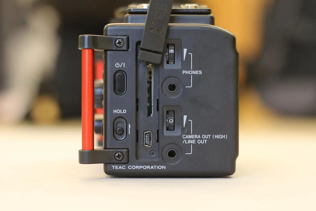 tascam dr-60d, audio recorder, sound, music. Oral history recording gear for family archives: what to buy first in 2027